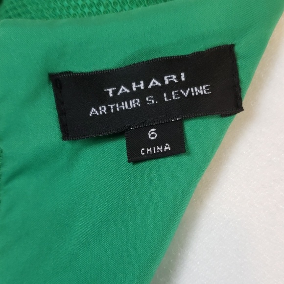 Tahari by Arthur Levine  Kelly Green Dress size 6 - Picture 7 of 8